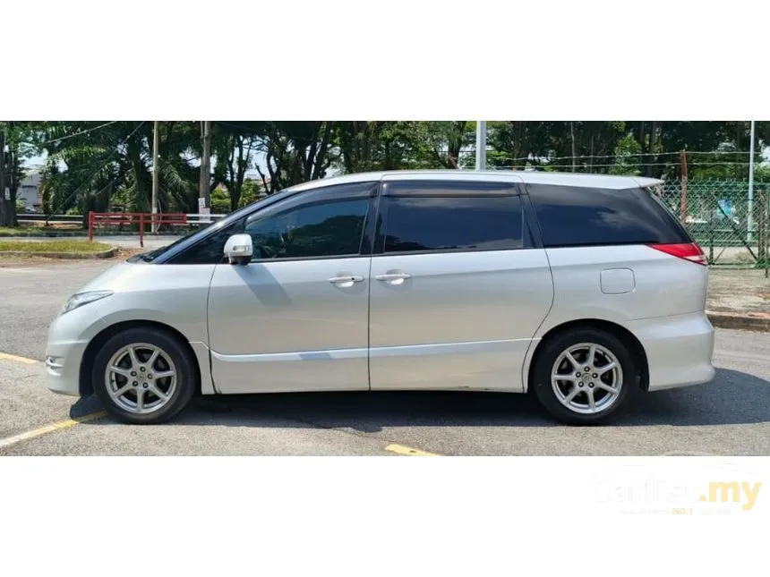 2008 Toyota Estima Aeras MPV