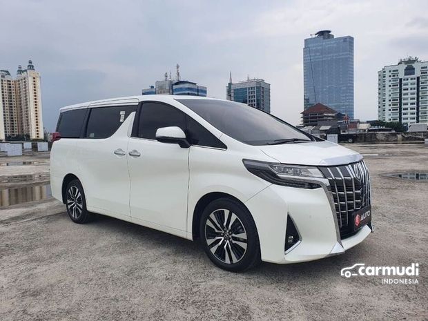 Beli Mobil Toyota Alphard  Bekas  Kisaran Harga Review 