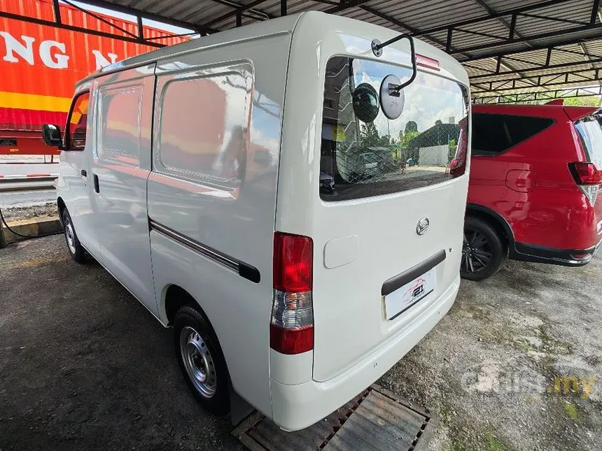 2021 Daihatsu Gran Max Panel Van
