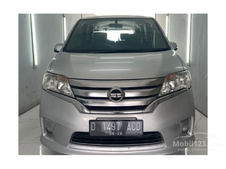 Jual Mobil Nissan Serena 2014 Highway Star 2.0 di Jawa Barat Automatic MPV Silver Rp 160.000.000