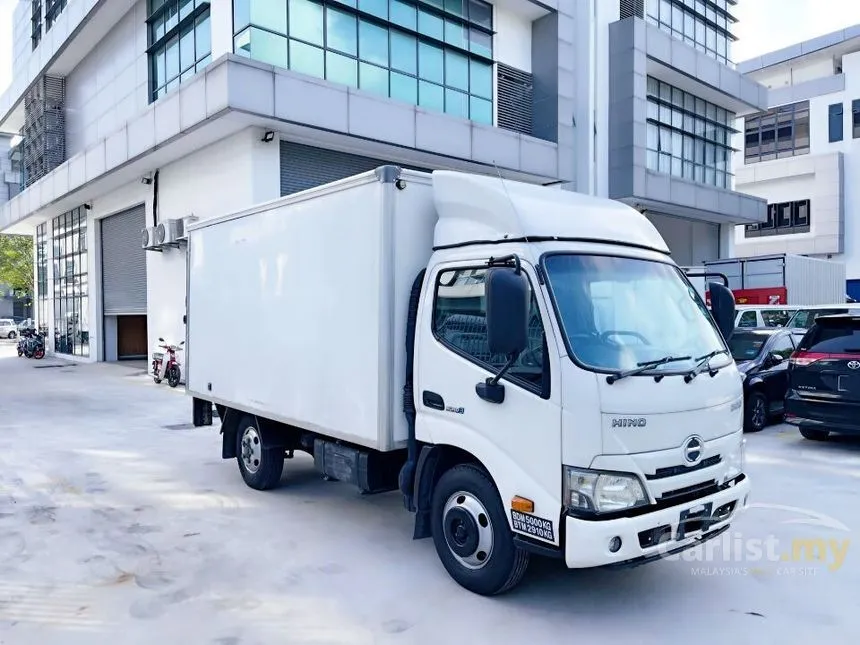 2020 Hino 300 Series Lorry