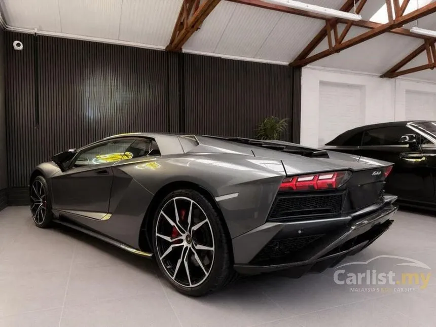 2018 Lamborghini Aventador S Coupe