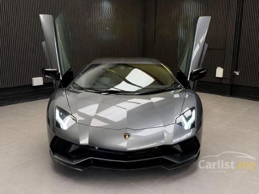 2018 Lamborghini Aventador S Coupe