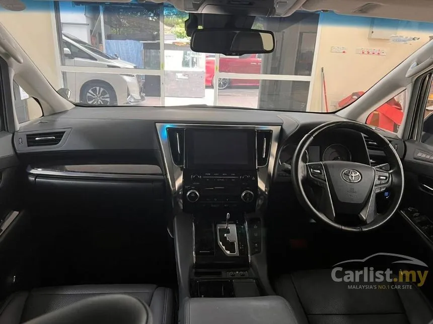 2021 Toyota Vellfire MPV