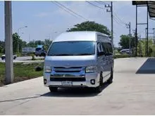 2016 Toyota HIACE 3.0 Commuter (ปี 05-19) D4D Van