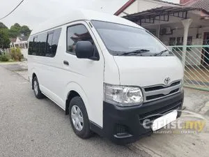 2013 Toyota Hiace 2.5 Window Van Van
