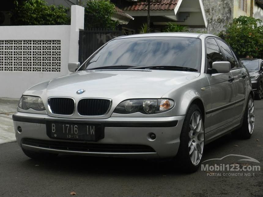 Jual Mobil Bmw 318i 2003 E46 2 0 Di Dki Jakarta Automatic Sedan Silver Rp 115 000 000 2787466 Mobil123 Com