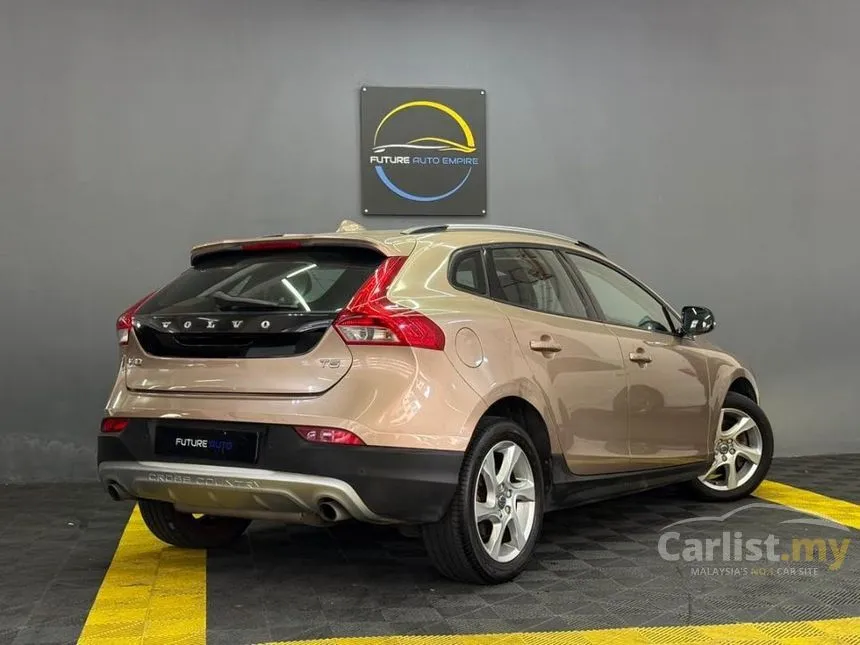 2015 Volvo V40 T5 Hatchback