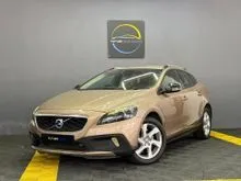 2015 Volvo V40 2.0 T5 Hatchback LEATHER SEATS / BLIND SPOT / WARRANTY