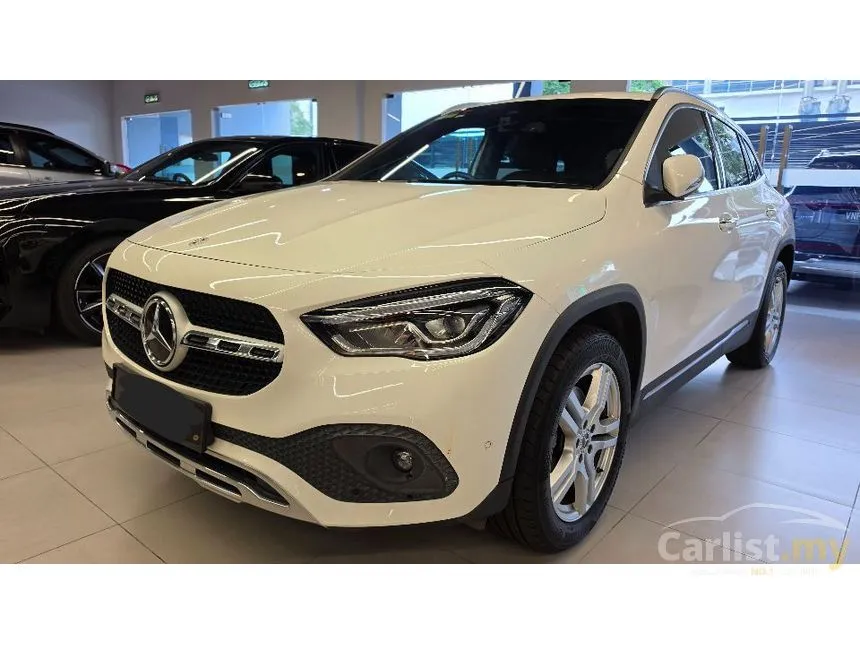 2022 Mercedes-Benz GLA200 Progressive Line SUV