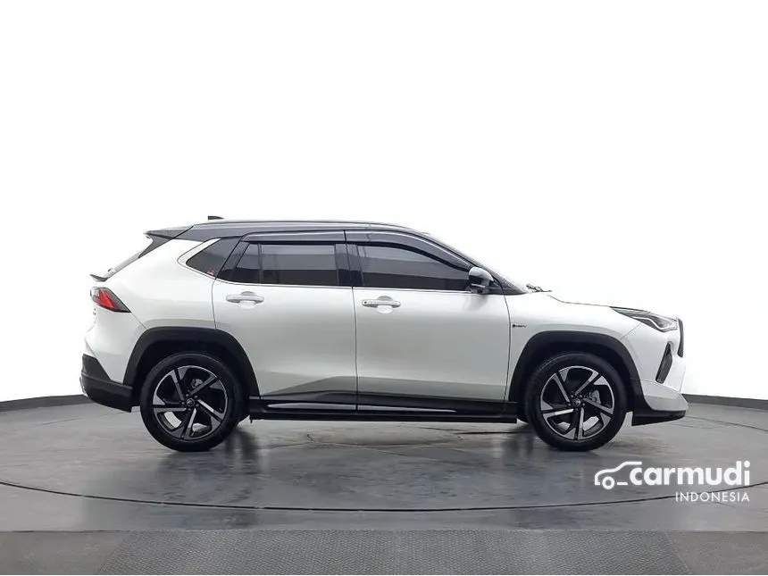 2023 Toyota Yaris Cross S HV with GR Parts Aero Pkg (Prem Clr) SUV