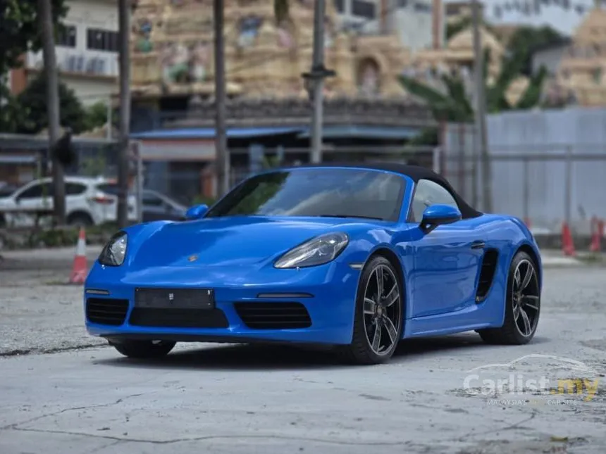 2022 Porsche 718 Boxster Convertible