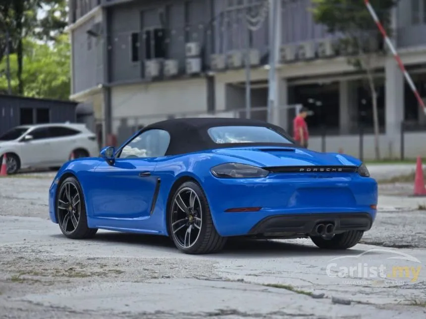 2022 Porsche 718 Boxster Convertible