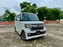 2022 Honda N-Box 0.7 Custom G L Micro car