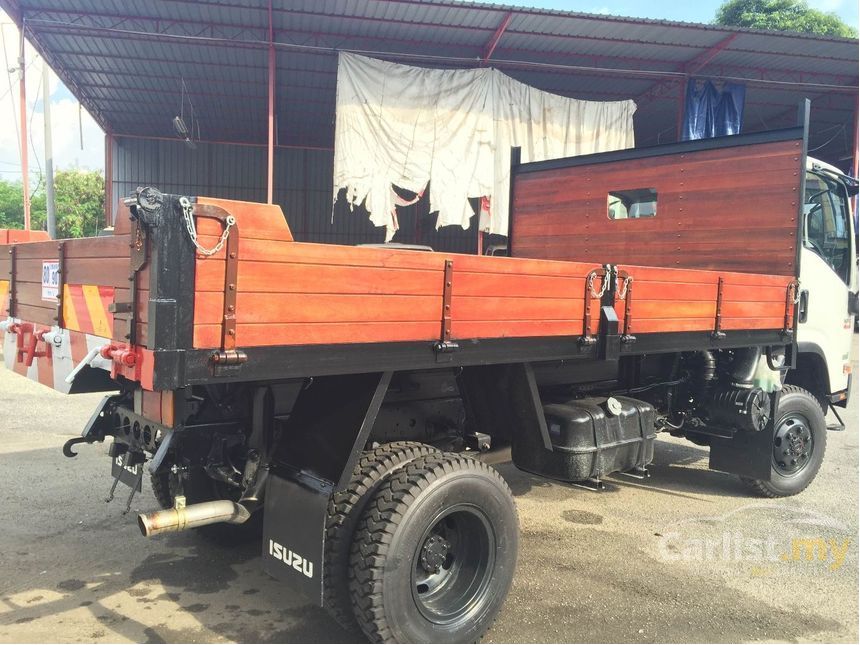 Isuzu Elf 2016 Nps 4x4 4 6 In Selangor Manual Lorry White For Rm 135 000 3506566 Carlist My