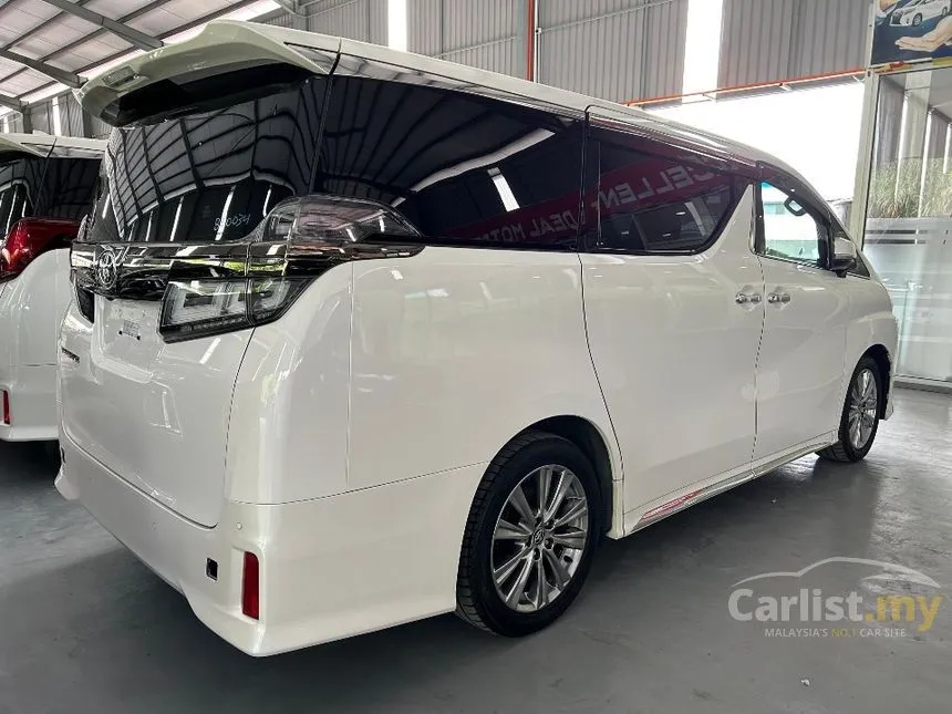 2022 Toyota Vellfire Golden Eyes III MPV