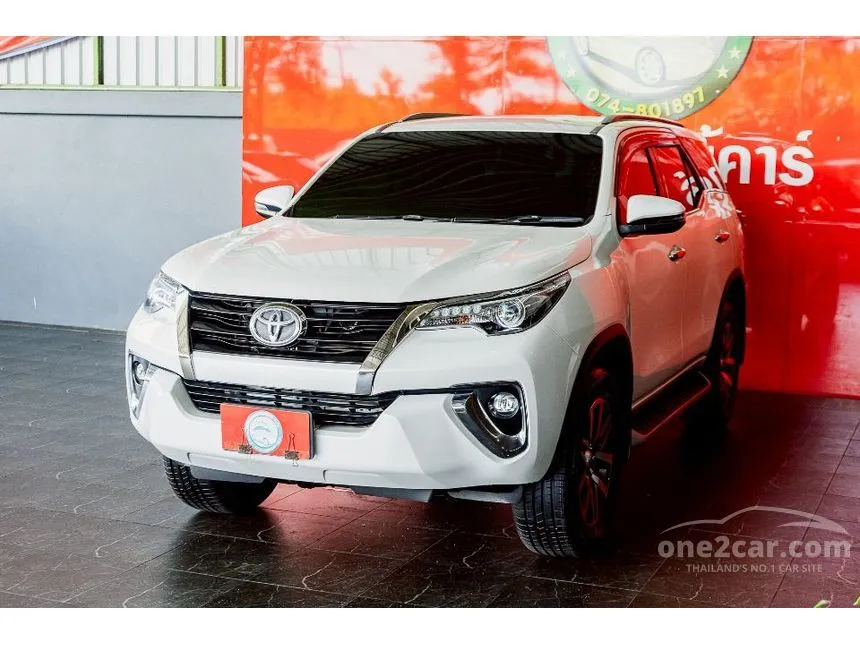 2018 Toyota FORTUNER V SUV