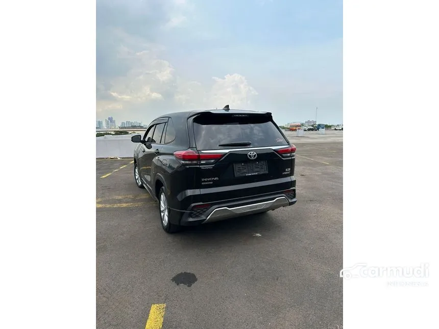 2023 Toyota Kijang Innova Zenix V HV Modellista Wagon