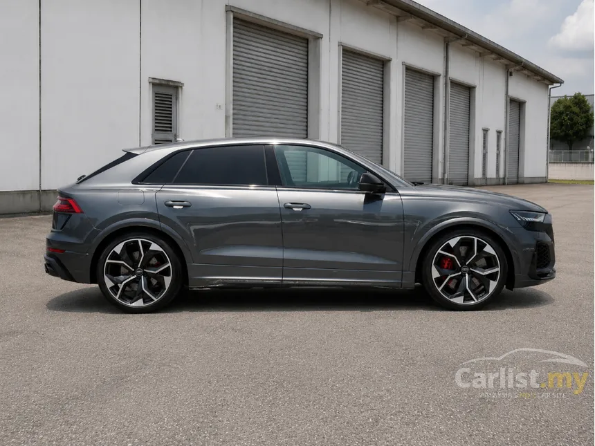 2022 Audi Q8 RS SUV