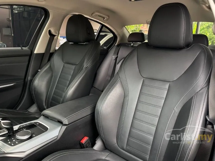 2021 BMW 320i Sport Sedan