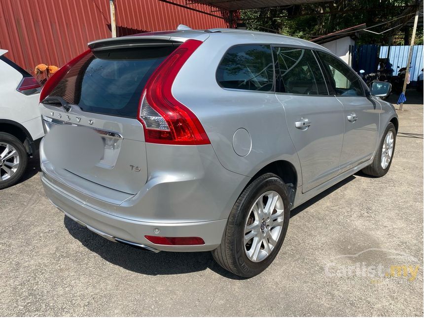 2015 Volvo XC60 T6 SUV