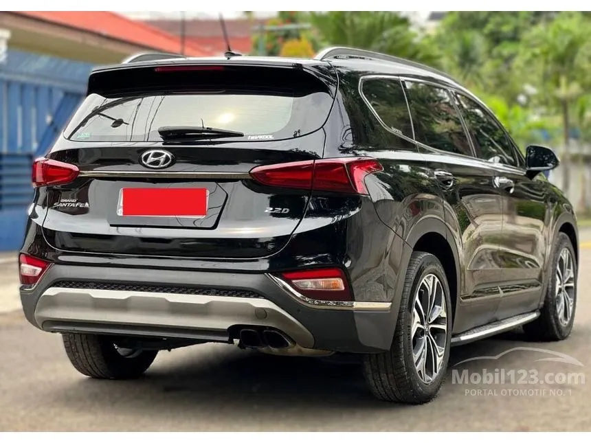 Jual Mobil Hyundai Santa Fe 2019 CRDi GRAND 2.2 di Banten Automatic SUV Hitam Rp 420.000.000