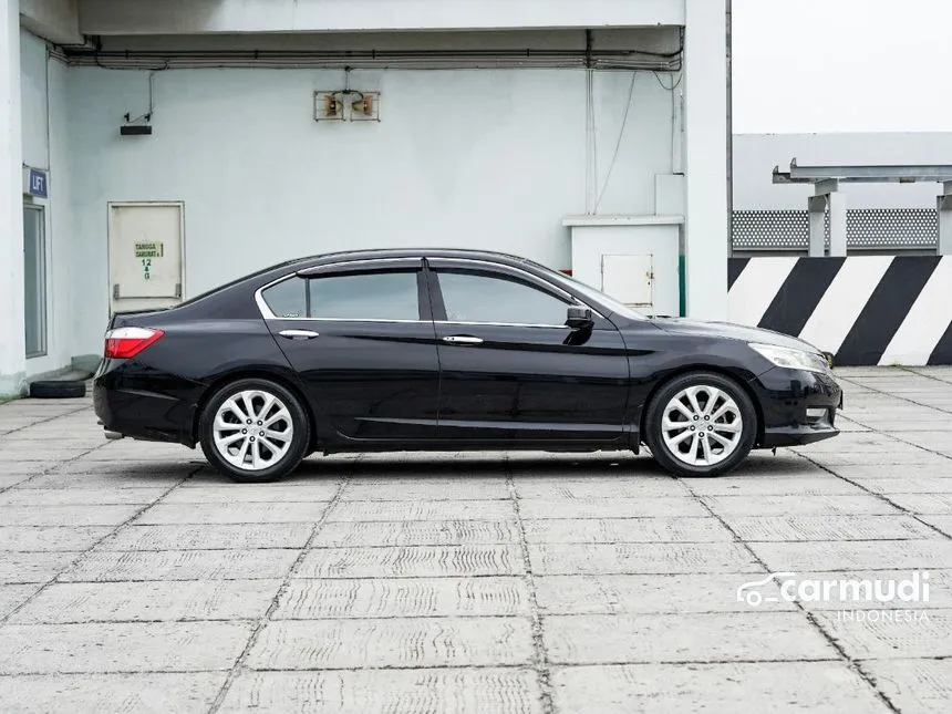 2013 Honda Accord VTi-L Sedan