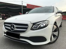 2017 Mercedes-Benz E250 W213 2.0 Avantgarde CBU local LOW MIL F/SERVICE RECORD under WARRANTY