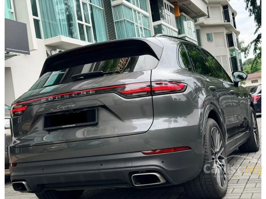 2022 Porsche Cayenne SUV