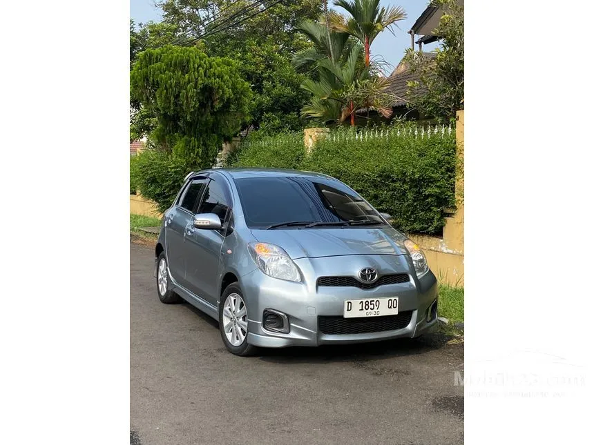 2012 Toyota Yaris E Hatchback