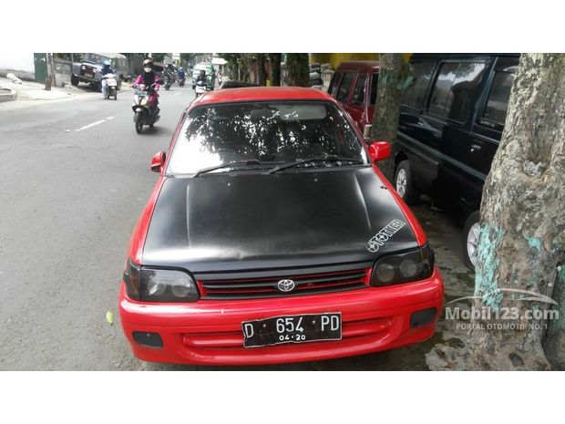 Toyota Starlet Mobil bekas dijual di Jawa-barat Indonesia 