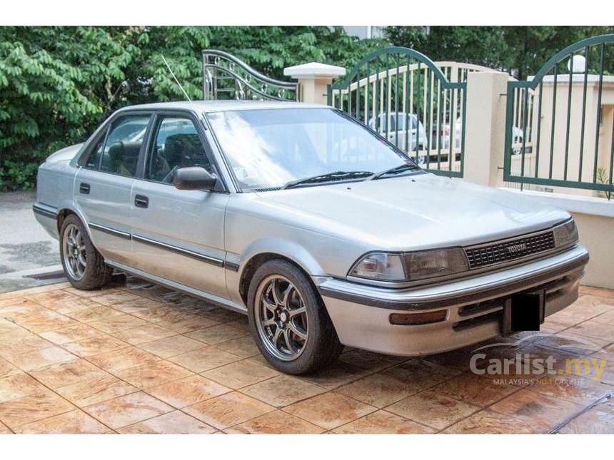 1991 Toyota Corolla SEG Sedan