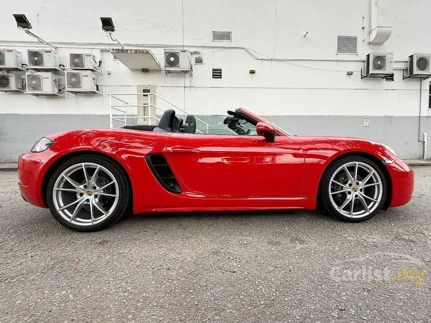 2022 Porsche 718 Boxster Convertible