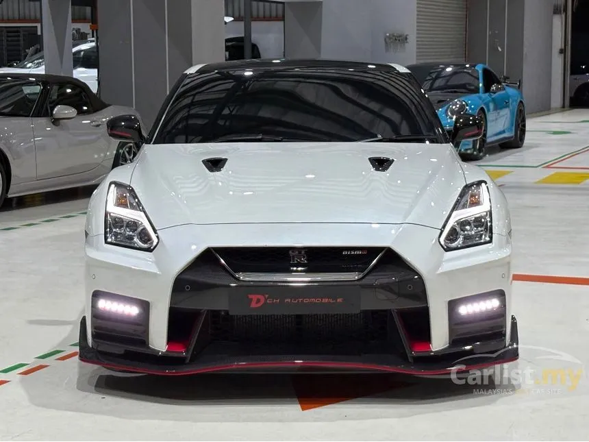 2017 Nissan GT-R NISMO Coupe