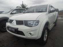 2010 Mitsubishi Triton 2.5 4WD (A) -- WELL MAINTAINED --