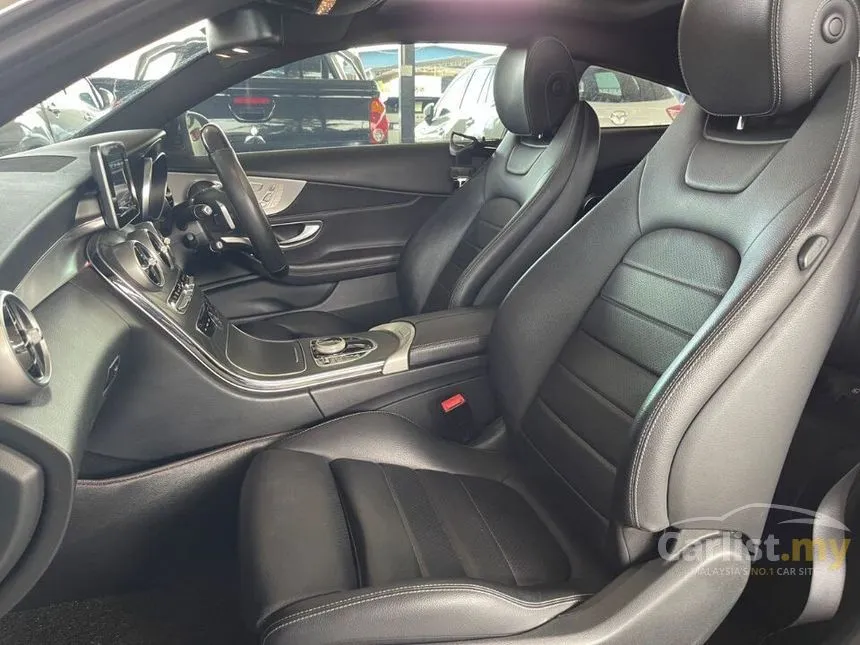 2019 Mercedes-Benz C300 AMG Line Coupe