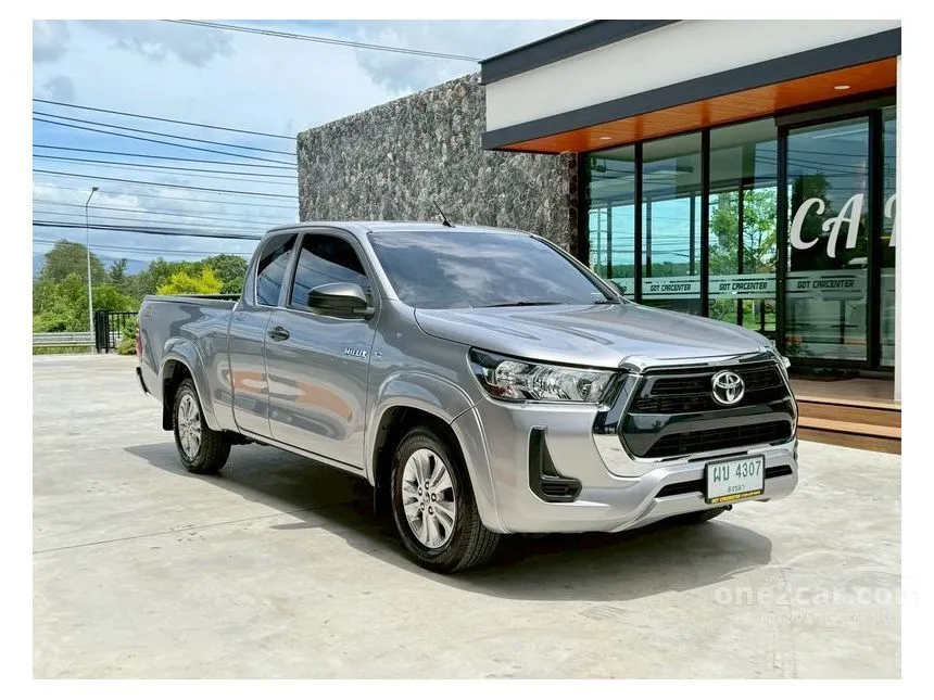 2020 Toyota HILUX REVO Z Edition Mid Double Cab Pickup