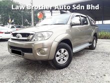 ( TRUE YEAR ) 2009 Toyota HILUX 2.5 G (A) FULL BODYKITS ( LOW PROCESSING FEE )