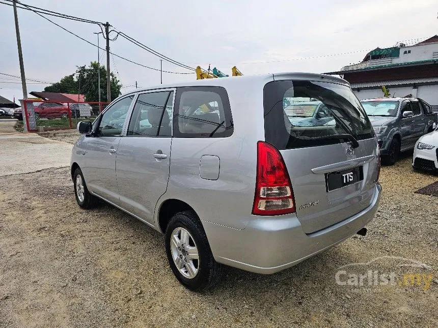 2006 Toyota Innova E MPV