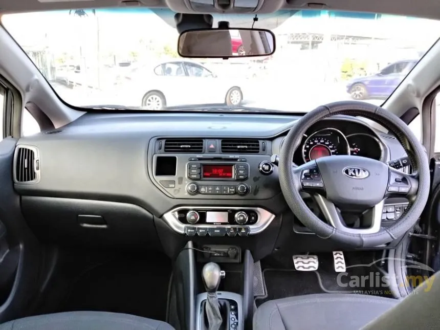 2013 Kia Rio SX Hatchback