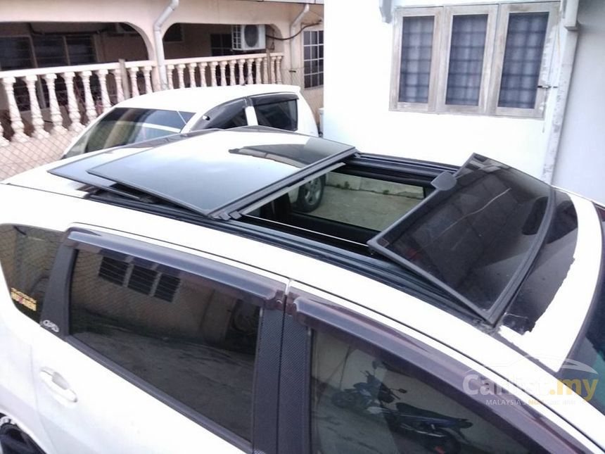 Perodua Alza 2010 EZ 1.5 in Selangor Automatic MPV White Perodua Alza 2010 EZ 1.5 in Selangor Automatic MPV White