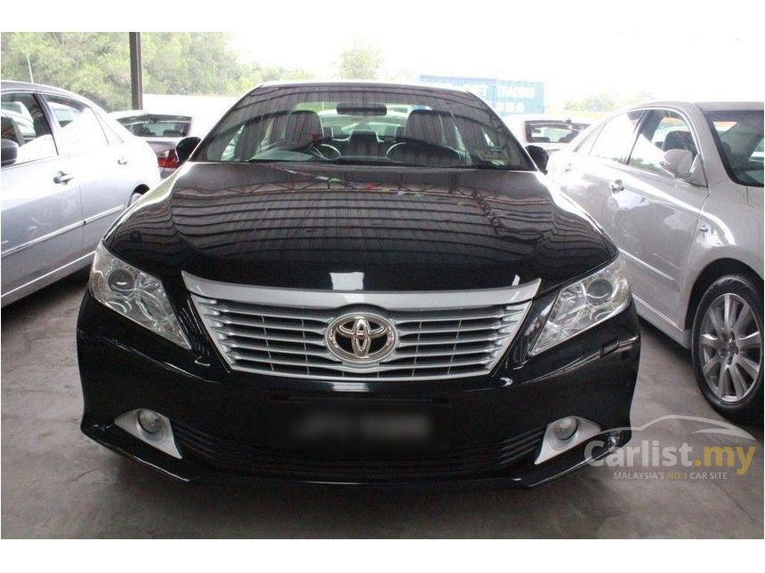 Toyota Camry 2013 V 2.5 in Johor Automatic Sedan Black for 