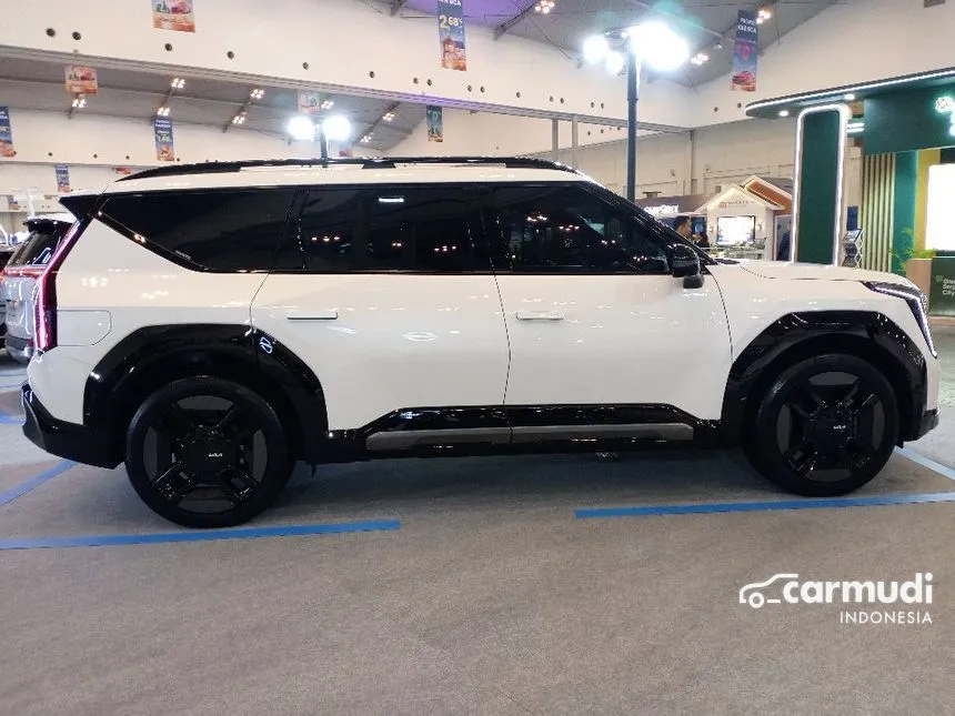 2024 KIA EV9 GT-Line SUV