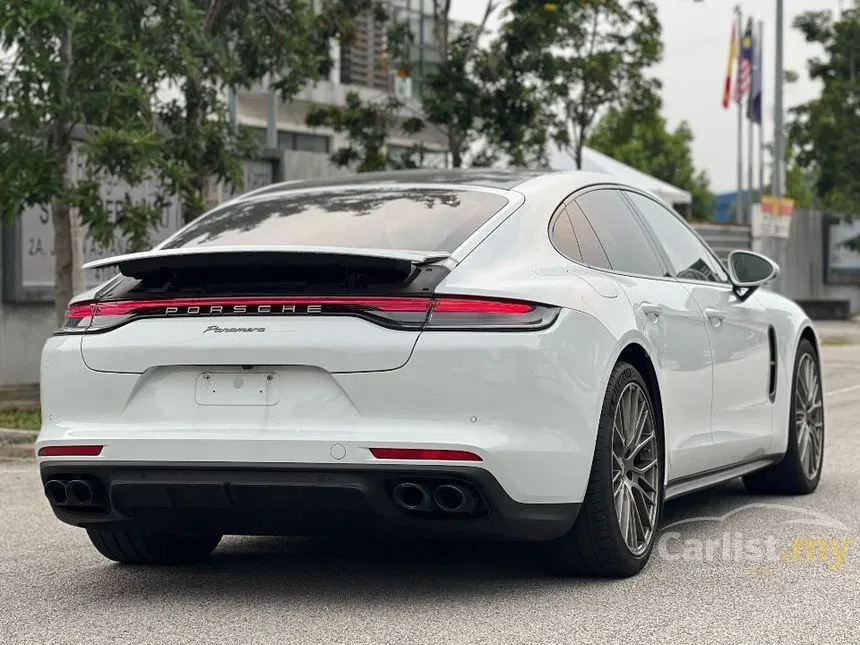 2022 Porsche Panamera Hatchback