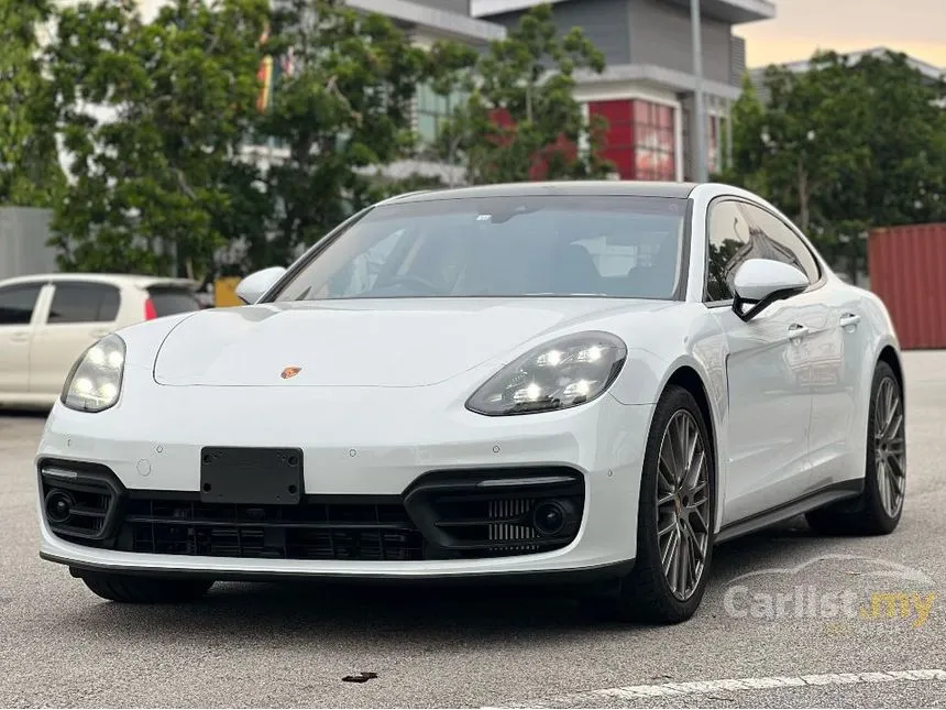 2022 Porsche Panamera Hatchback