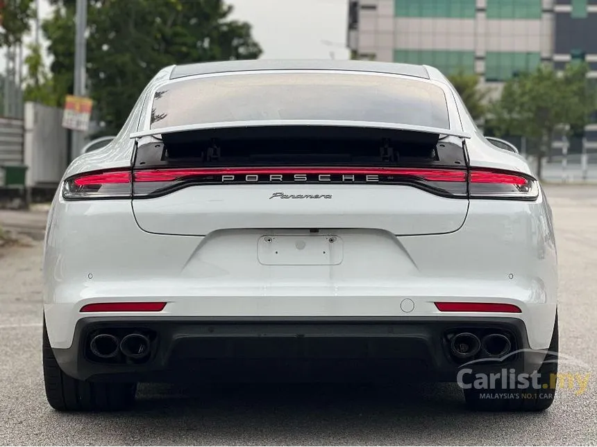 2022 Porsche Panamera Hatchback