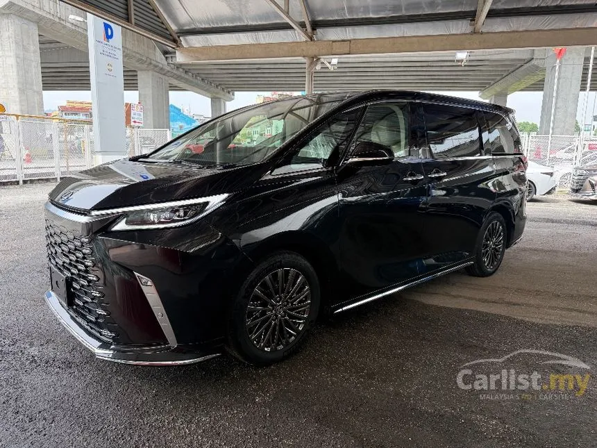 2024 Lexus LM 500h Version L 6 Seater MPV