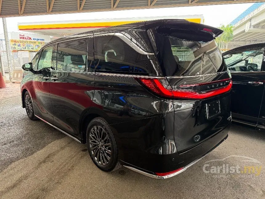 2024 Lexus LM 500h Version L 6 Seater MPV