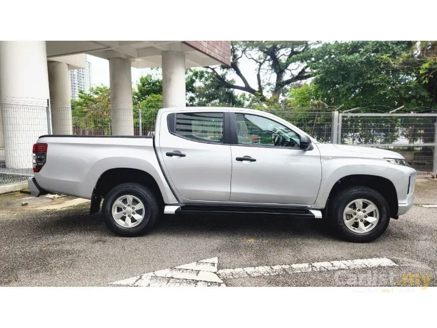 2019 Mitsubishi Triton VGT Premium Dual Cab Pickup Truck