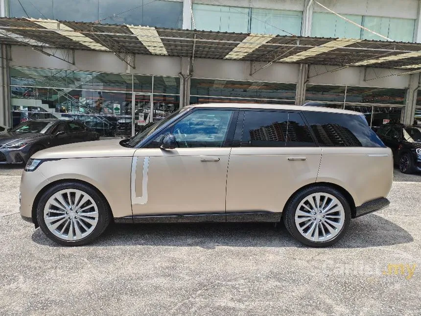 2022 Land Rover Range Rover First Edition SUV